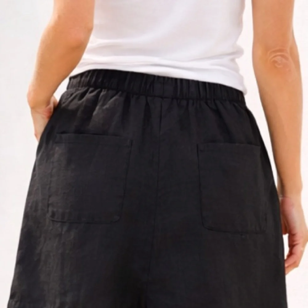 Nicole Miller Black 100% Linen Mini Skirt Patch Pockets Elastic Waist XS Summer
